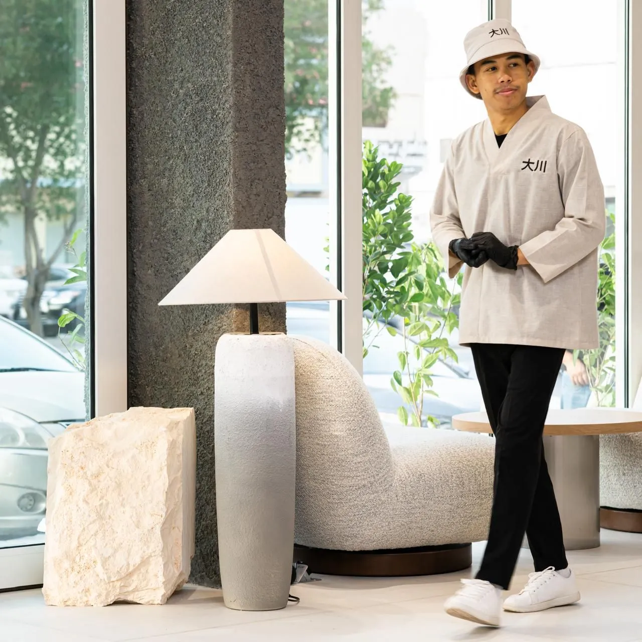 Restaurant kimono-style uniform